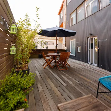 Bonjardim Terrace * Porto