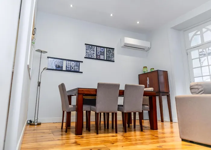 Апартаменты Bonjardim Terrace *