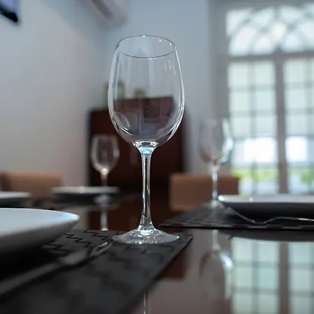 Bonjardim Terrace *